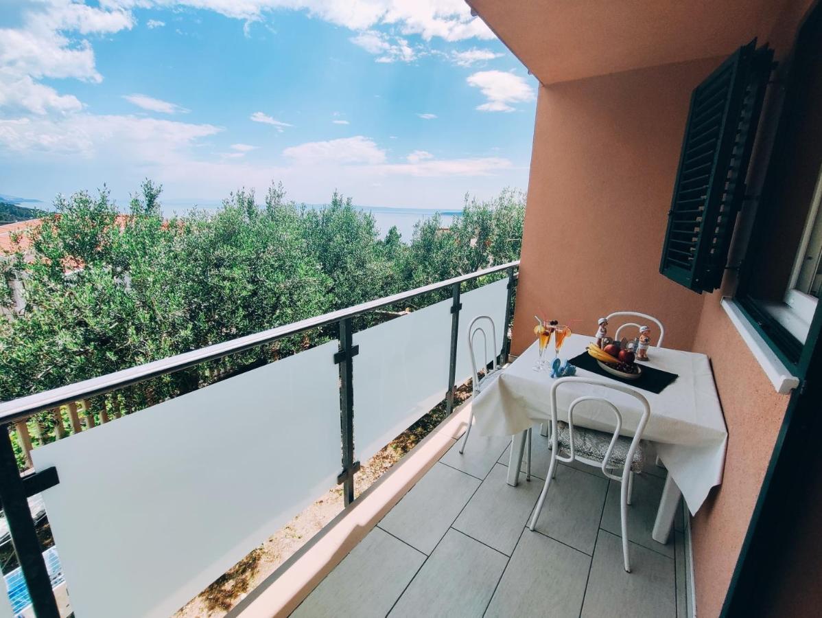 Apartmani Nada Mustapic Brela Exterior foto