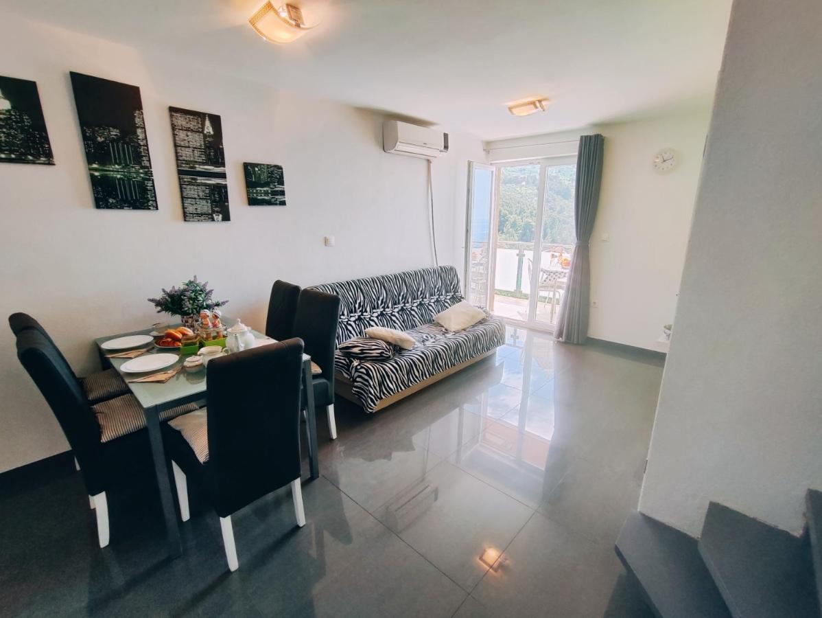 Apartmani Nada Mustapic Brela Exterior foto