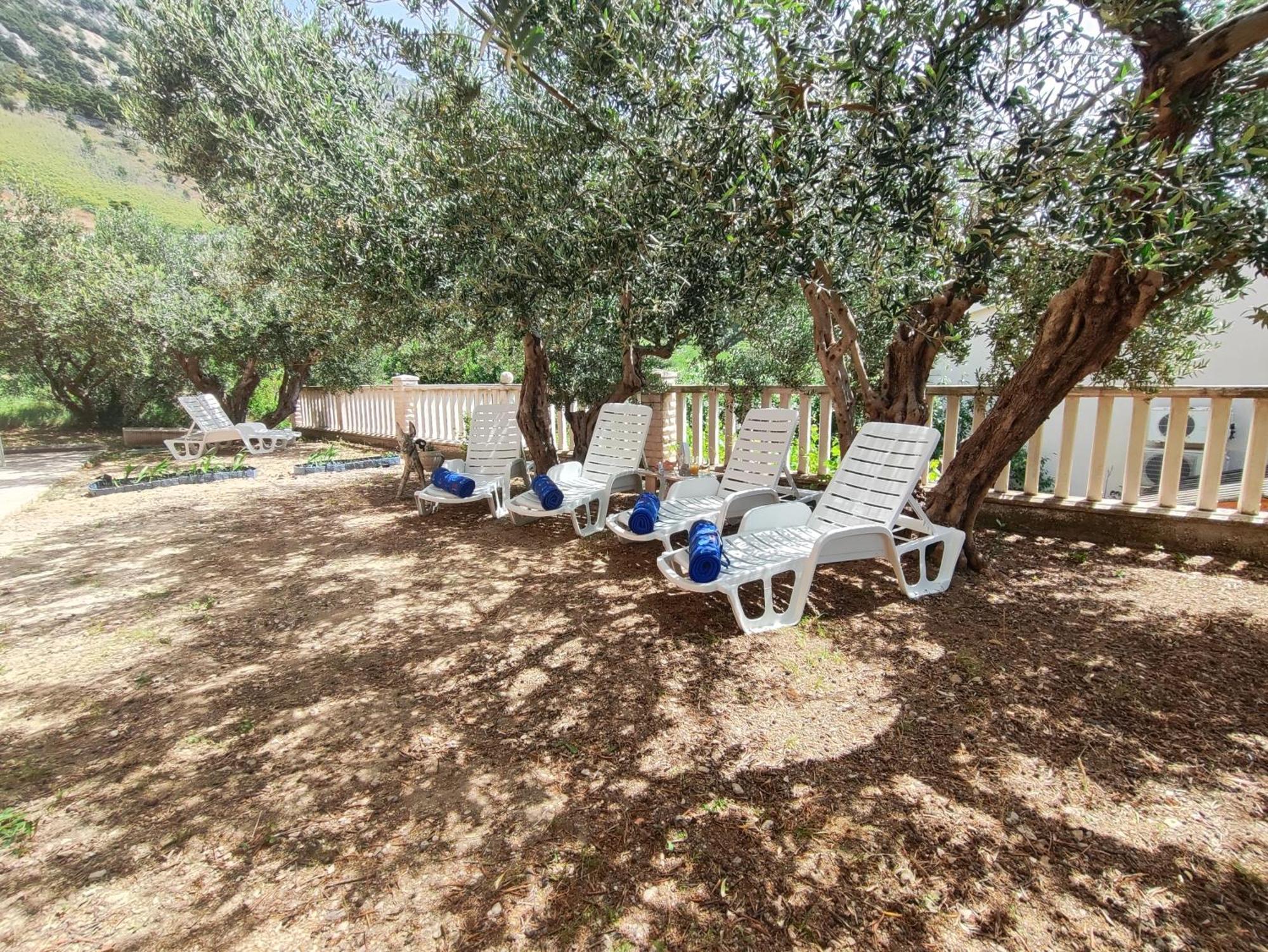 Apartmani Nada Mustapic Brela Exterior foto